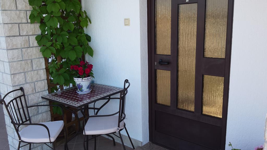 Apartment Dokic Crikvenica Eksteriør billede